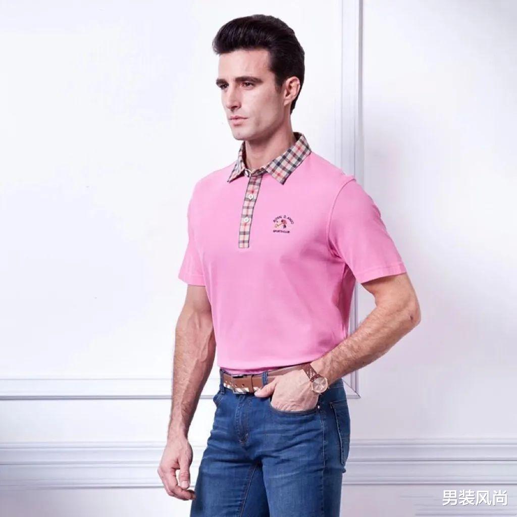 男士粉色系短袖polo衫搭配什么颜色裤子与鞋子，既显时尚潮流又显独特气质 图20