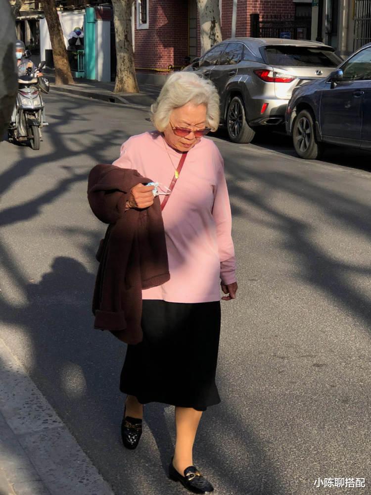 上海奶奶为“中国大妈”正名！打扮清爽不油腻，满脸褶子也高级 图17