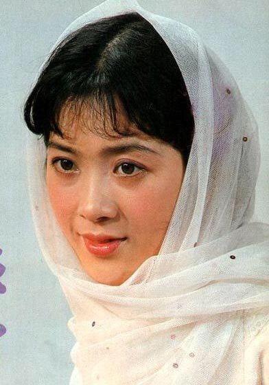 看了龚雪年轻时的照片，才发现：80年代的中国美女，到底有多惊艳